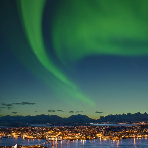 Tromsø und Nordlichter ©Bard Loken, Innovation Norway