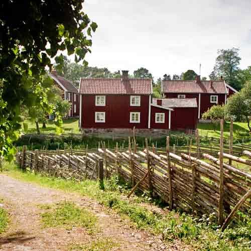 rote Schwedenhäuser © Tony Töreklint/imagebank.sweden.se